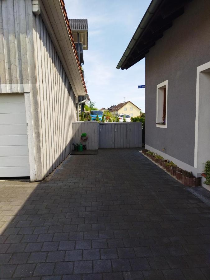 Aussergewoehnliche Atelierferienwohnung Mit Balkon An Der Donau Winzer Dış mekan fotoğraf