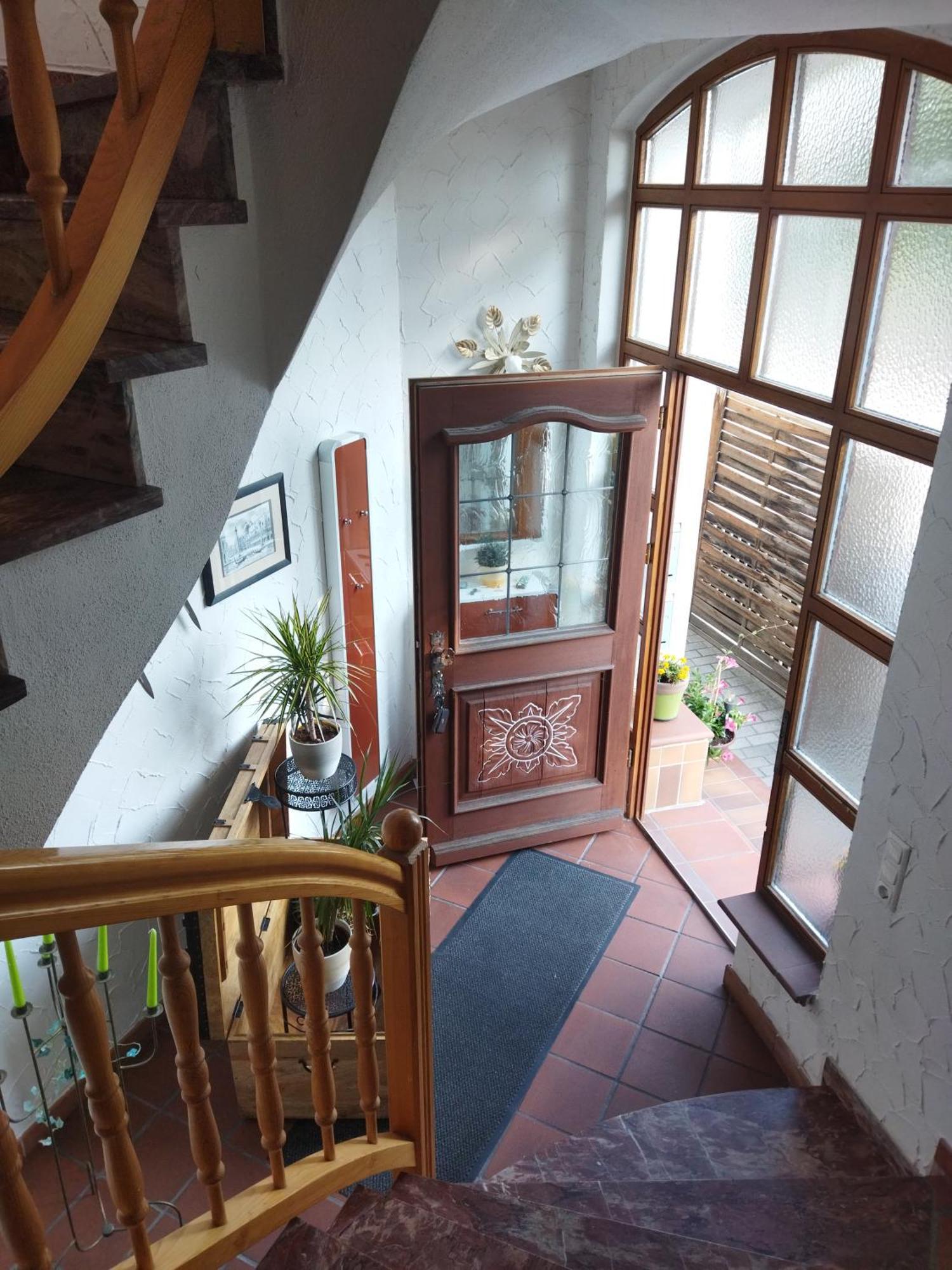 Aussergewoehnliche Atelierferienwohnung Mit Balkon An Der Donau Winzer Dış mekan fotoğraf