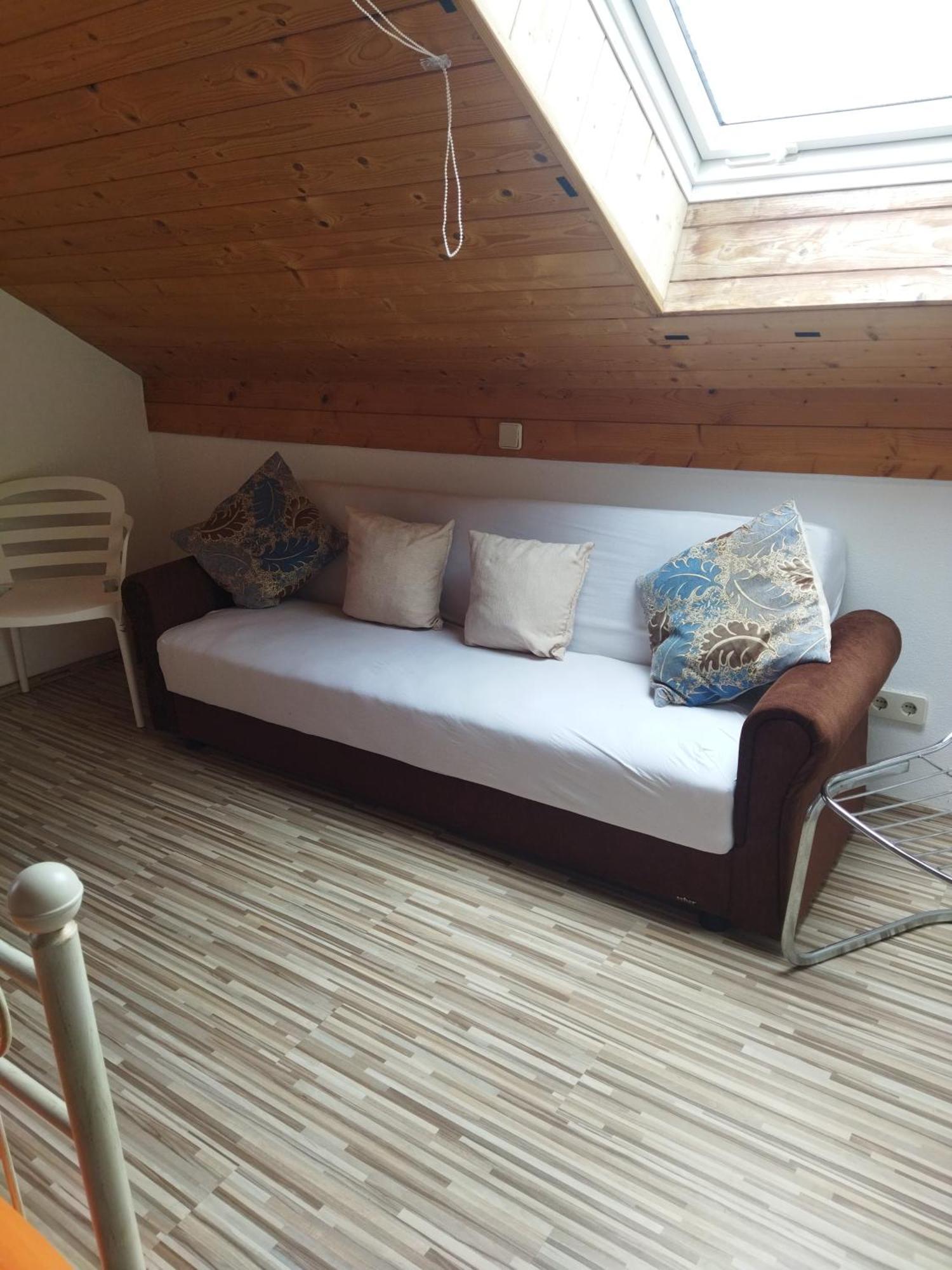 Aussergewoehnliche Atelierferienwohnung Mit Balkon An Der Donau Winzer Dış mekan fotoğraf